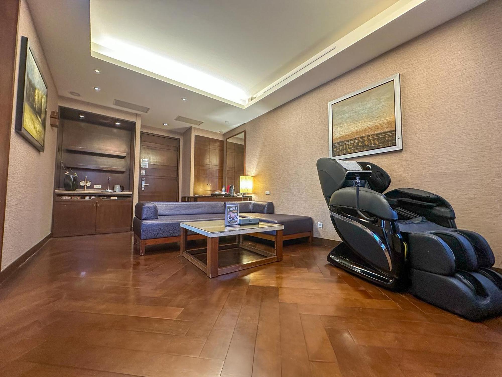 Norway Forest Tamsui Motel Kültér fotó